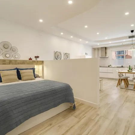 Naypa With Free Parking Apartament *