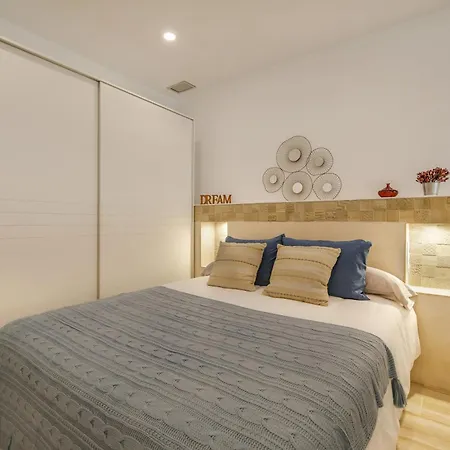 Naypa With Free Parking アパート カディス