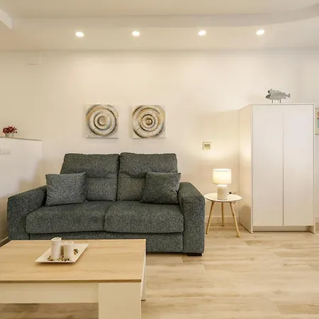 アパート Naypa With Free Parking カディス